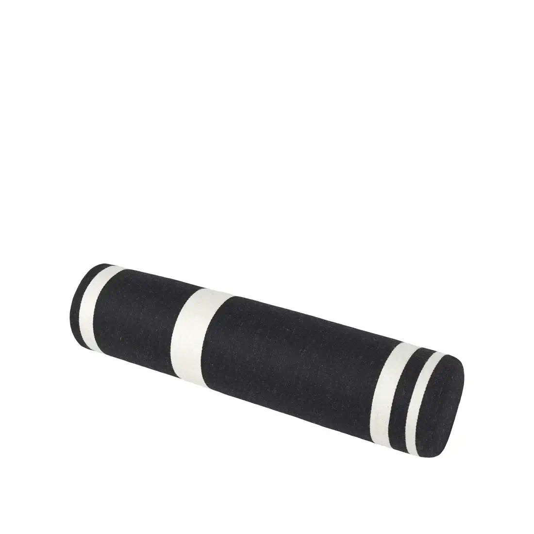 #color_off-white-black