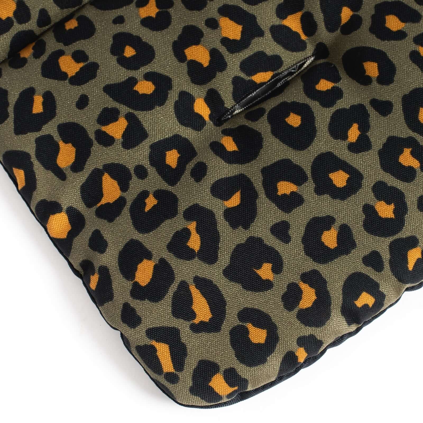 #color_khaki-leopard