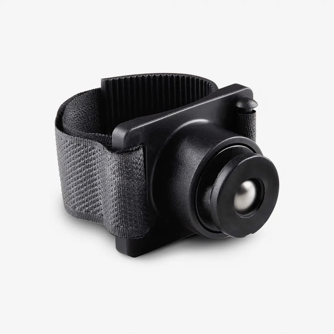 ABC Design Light – Enhance your visibility. Universal fixing for buggies. Luxury modern furniture accessory for safety and style.