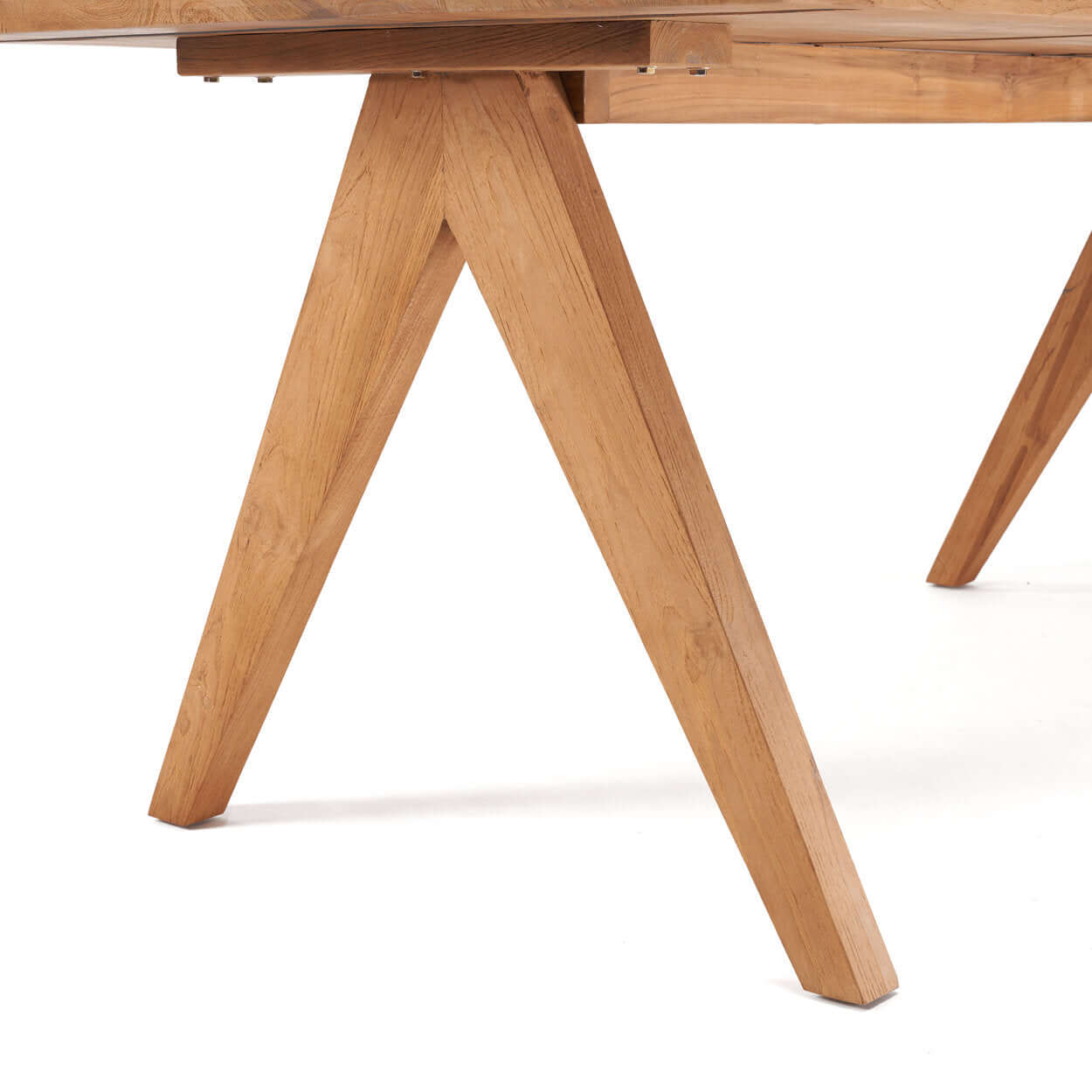The Saint Croix Dining Table - Indoor image 6