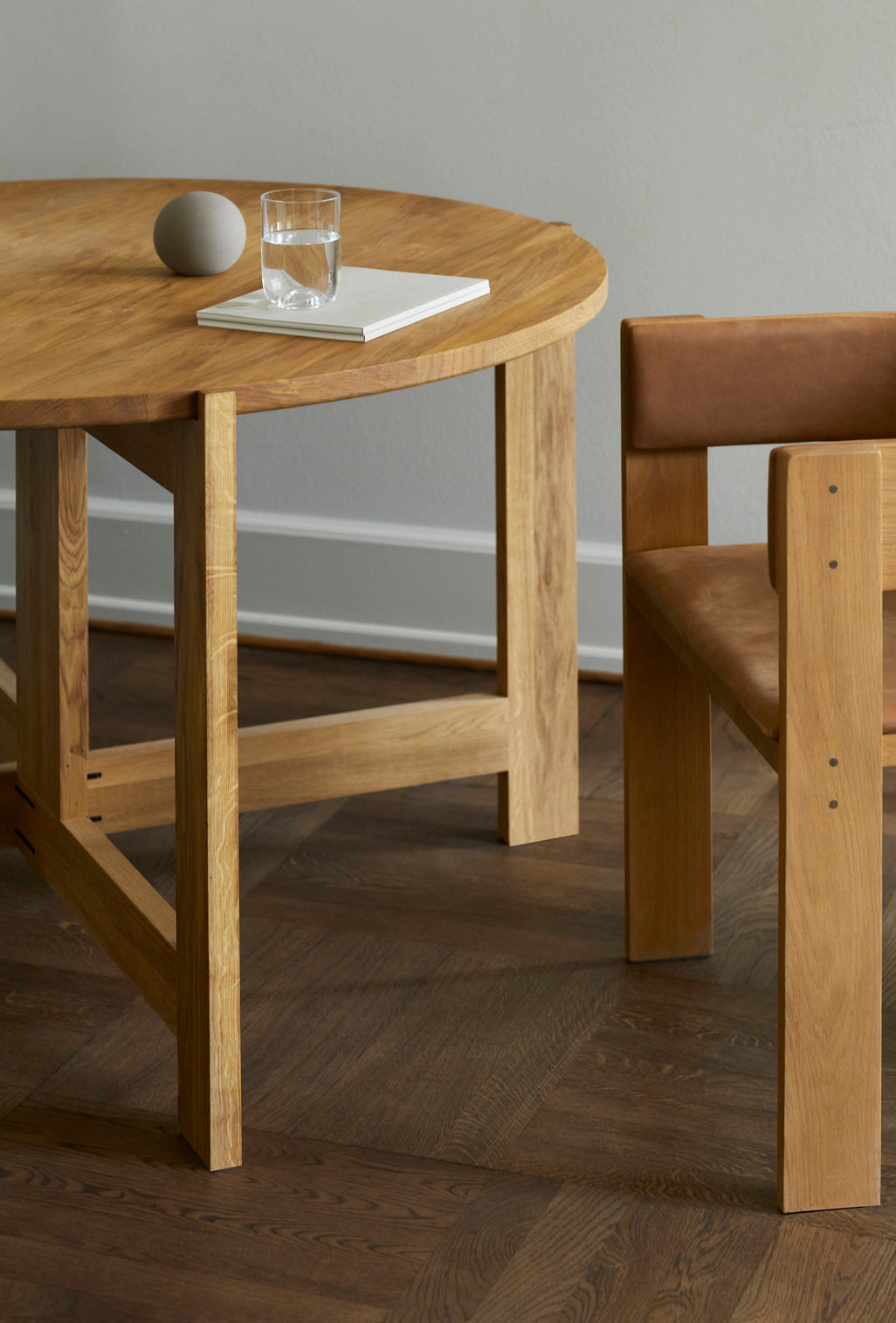 Collector Dining Chair – Luxury and Designer Furniture by Vendor. Modern oak and leather chair for premium home furnishings.