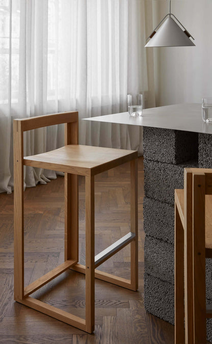 Luxury Outline Bar Chair High made from FSC-certified oak, perfect for modern kitchens. Designer furniture for premium home decor.