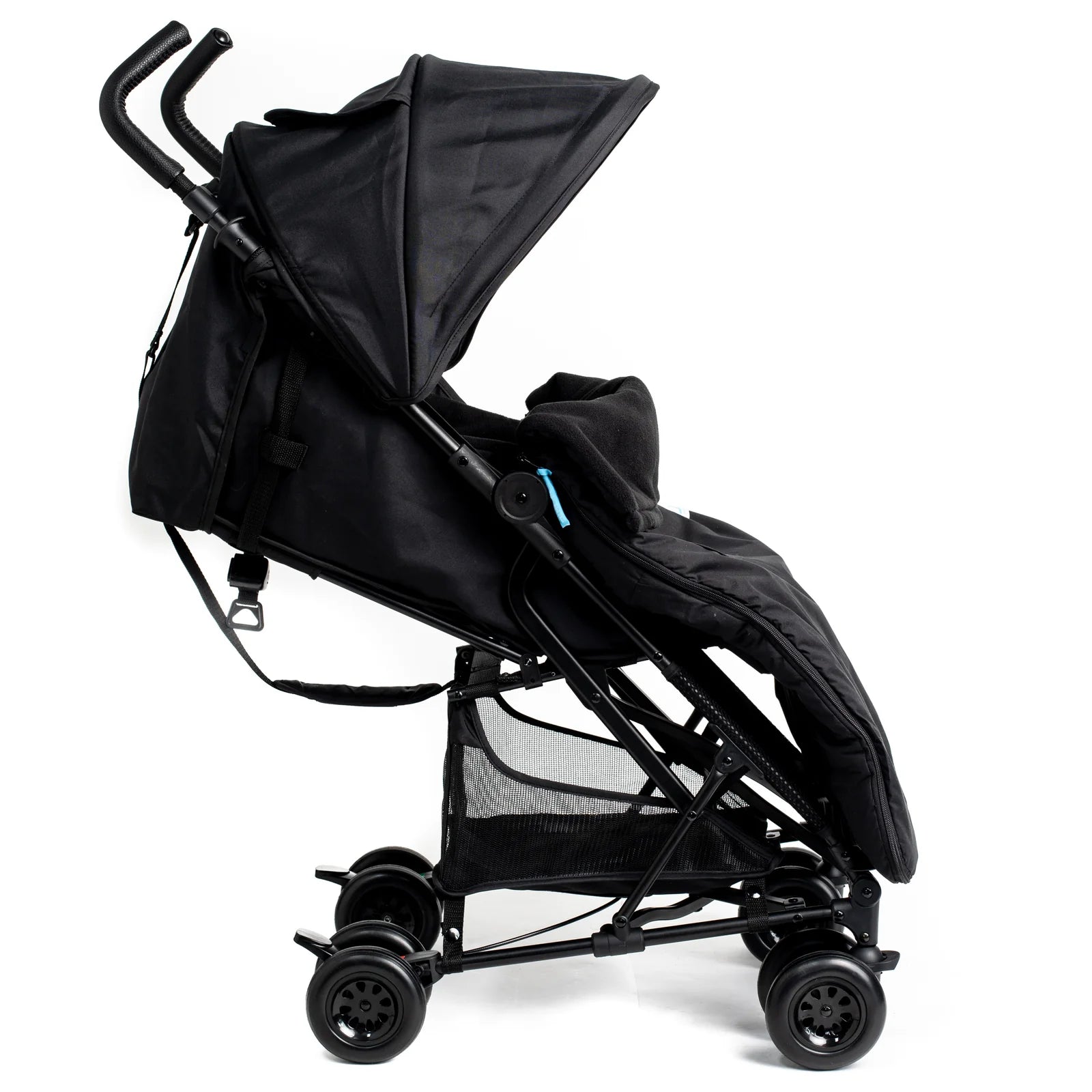 Roma Rizzo 2 Teddy Cream Stroller, lightweight luxury pushchair, ideal for city walks, modern design, premium comfort for toddlers.